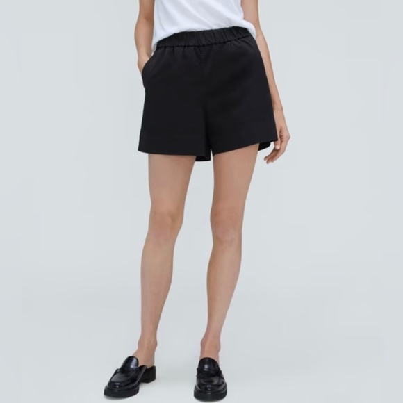 Everlane The easy short size 0 in Black New with tags